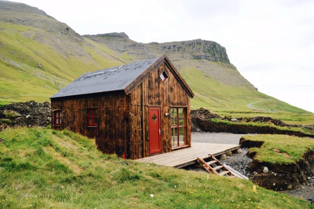 Mulafossur Cottage No 3 By Famous Waterfall In Gasadalur Exterior foto